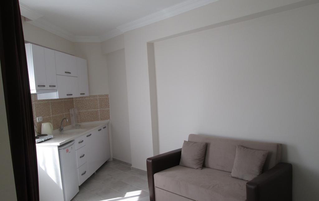 קוסדסי Ada Butik Hotel מראה חיצוני תמונה
